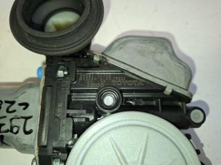 bontott TOYOTA YARIS Bal első Ablakemelő Motor