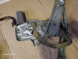 bontott TOYOTA YARIS Bal első Ablakemelő Szerkezet (Elektromos)