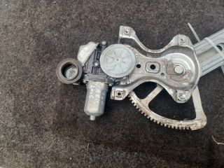 bontott TOYOTA YARIS Bal első Ablakemelő Szerkezet (Elektromos)