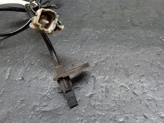 bontott TOYOTA YARIS Bal első ABS Jeladó