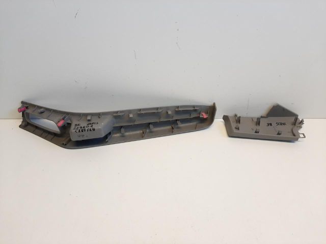 bontott TOYOTA YARIS Bal első Ajtó Kárpit Könyöklő