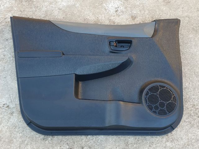 bontott TOYOTA YARIS Bal első Ajtó Kárpit