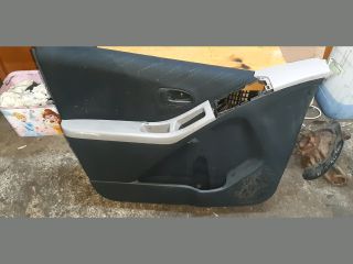 bontott TOYOTA YARIS Bal első Ajtó Kárpit