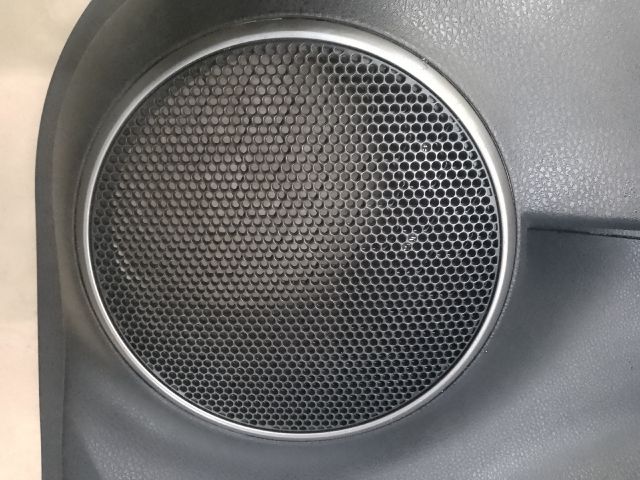 bontott TOYOTA YARIS Bal első Ajtó Kárpit