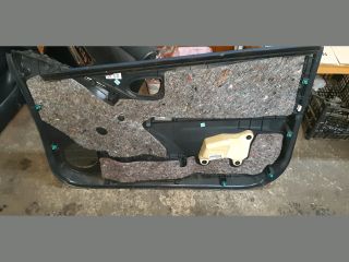 bontott TOYOTA YARIS Bal első Ajtó Kárpit