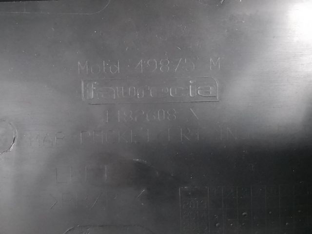 bontott TOYOTA YARIS Bal első Ajtó Kárpit