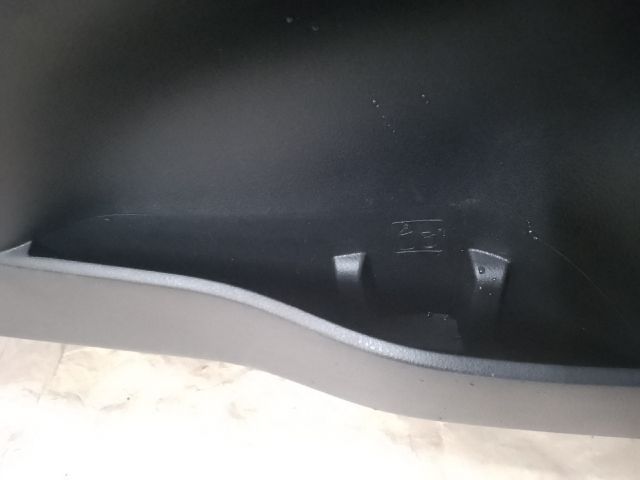 bontott TOYOTA YARIS Bal első Ajtó Kárpit