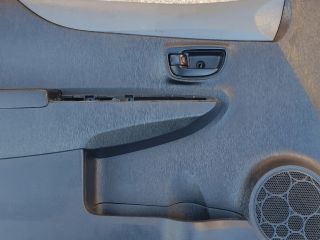 bontott TOYOTA YARIS Bal első Ajtó Kárpit