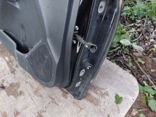 bontott TOYOTA YARIS Bal első Ajtó (Részeivel)