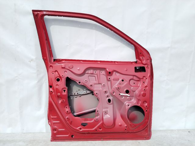 bontott TOYOTA YARIS Bal első Ajtó (Üres lemez)