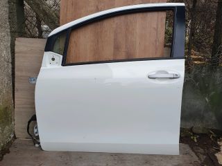 bontott TOYOTA YARIS Bal első Ajtó (Üres lemez)