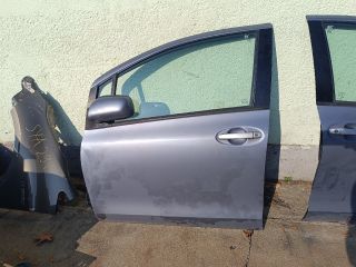 bontott TOYOTA YARIS Bal első Ajtó (Üres lemez)