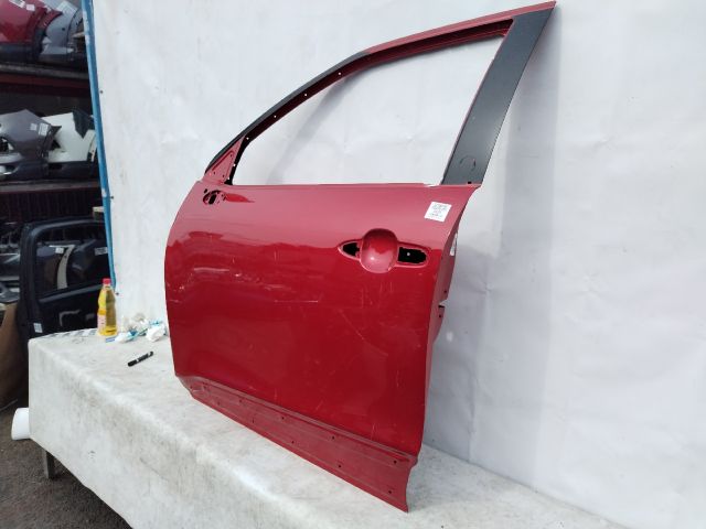 bontott TOYOTA YARIS Bal első Ajtó (Üres lemez)