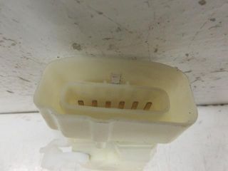 bontott TOYOTA YARIS Bal első Ajtózár Motor