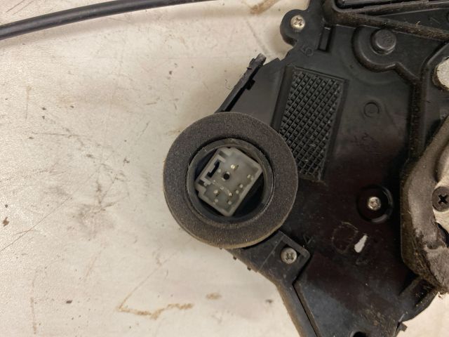 bontott TOYOTA YARIS Bal első Ajtózár