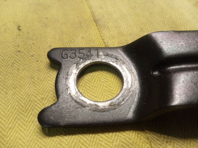 bontott TOYOTA YARIS Bal első Biztonsági Öv Csat