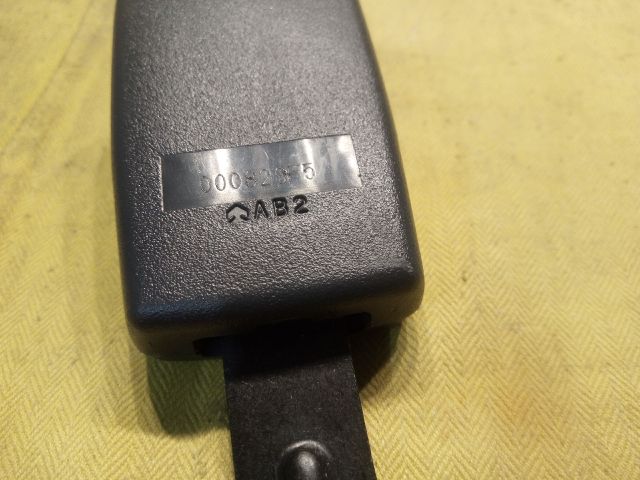 bontott TOYOTA YARIS Bal első Biztonsági Öv Csat