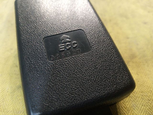 bontott TOYOTA YARIS Bal első Biztonsági Öv Csat