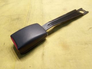 bontott TOYOTA YARIS Bal első Biztonsági Öv Csat