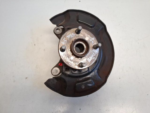 bontott TOYOTA YARIS Bal első Csonkállvány Kerékaggyal