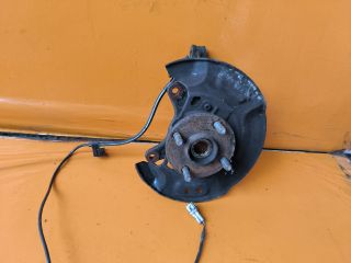 bontott TOYOTA YARIS Bal első Csonkállvány Kerékaggyal