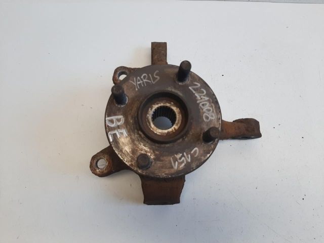 bontott TOYOTA YARIS Bal első Csonkállvány Kerékaggyal