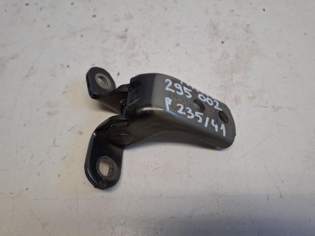 bontott TOYOTA YARIS Bal első Felső Zsanér