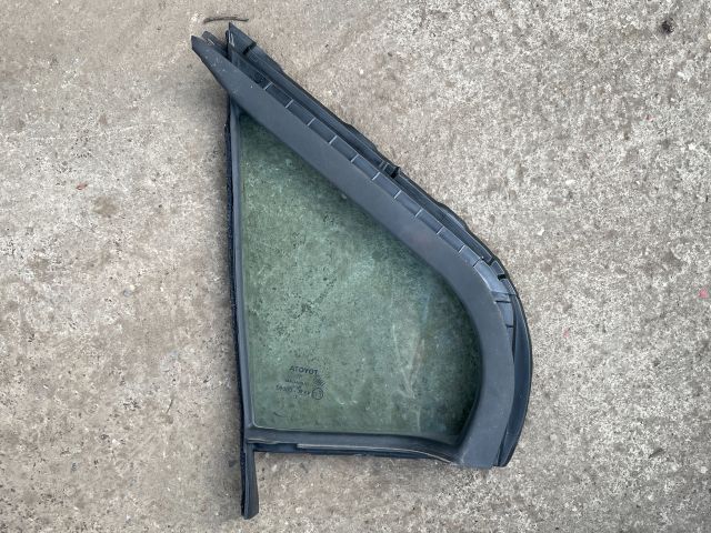 bontott TOYOTA YARIS Bal első Fixüveg (Ajtóban)