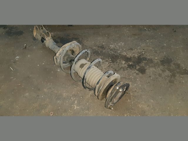 bontott TOYOTA YARIS Bal első Gólyaláb (Lengécsillapító, Rugó)