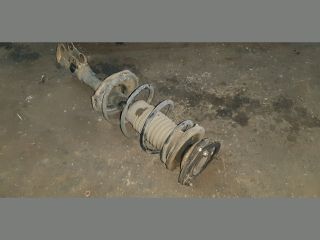 bontott TOYOTA YARIS Bal első Gólyaláb (Lengécsillapító, Rugó)