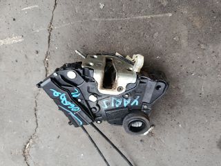 bontott TOYOTA YARIS Bal első Központizár Motor