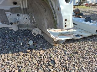 bontott TOYOTA YARIS Bal első Negyed Karosszéria Csomag