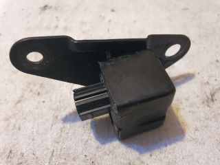 bontott TOYOTA YARIS Bal első Oldal Ütközés Érzékelő