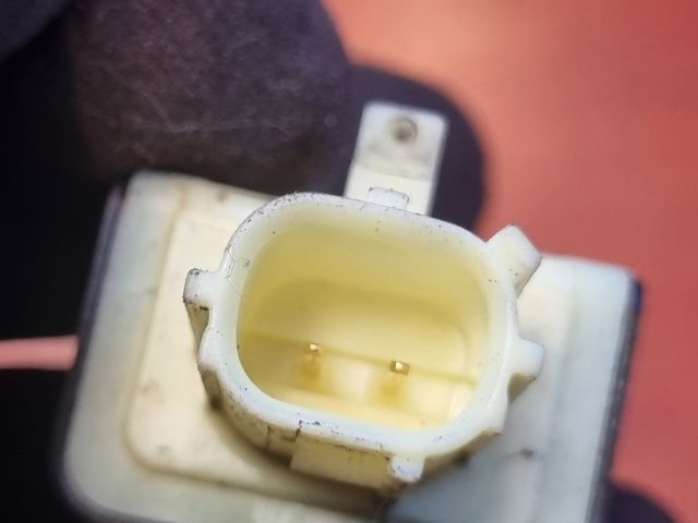 bontott TOYOTA YARIS Bal első Oldal Ütközés Érzékelő