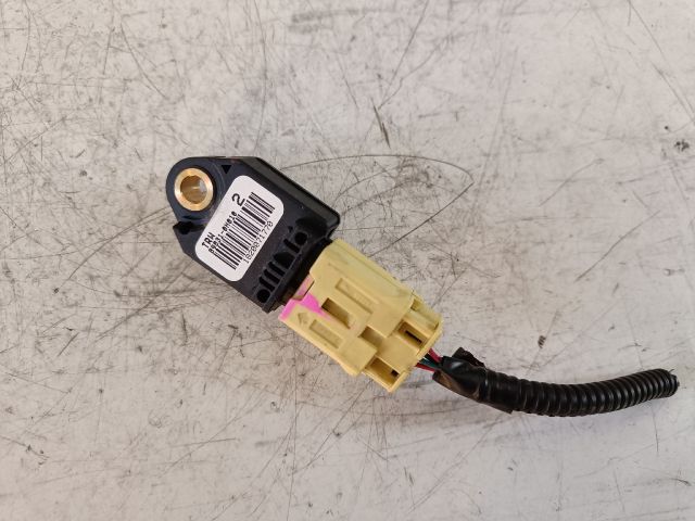 bontott TOYOTA YARIS Bal első Oldal Ütközés Érzékelő