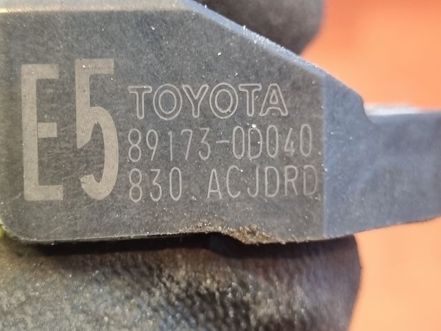 bontott TOYOTA YARIS Bal első Oldal Ütközés Érzékelő