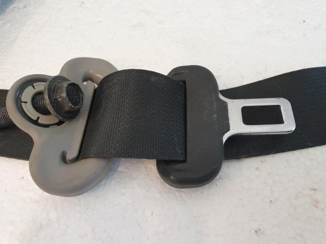 bontott TOYOTA YARIS Bal első Övfeszítő