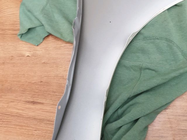 bontott TOYOTA YARIS Bal első Sárvédő