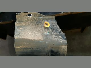 bontott TOYOTA YARIS Bal első Sárvédő