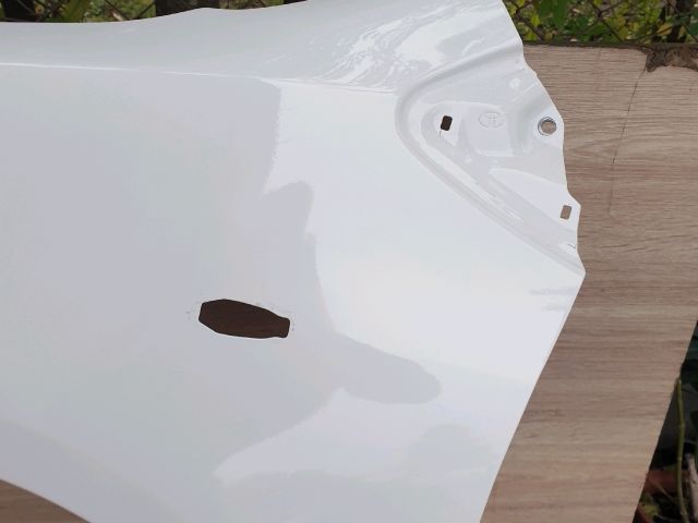 bontott TOYOTA YARIS Bal első Sárvédő