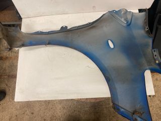 bontott TOYOTA YARIS Bal első Sárvédő