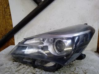 bontott TOYOTA YARIS Bal Fényszóró