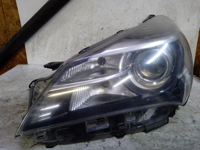 bontott TOYOTA YARIS Bal Fényszóró