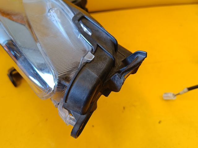 bontott TOYOTA YARIS Bal Fényszóró
