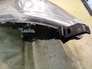 bontott TOYOTA YARIS Bal Fényszóró