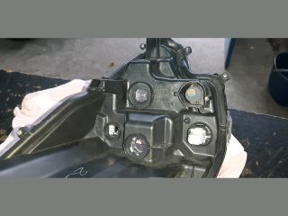 bontott TOYOTA YARIS Bal Fényszóró