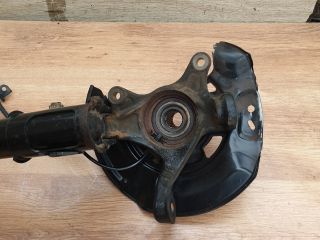 bontott TOYOTA YARIS Bal Gólyaláb Csonkállvánnyal