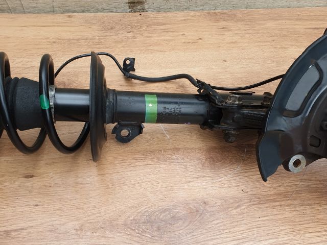 bontott TOYOTA YARIS Bal Gólyaláb Csonkállvánnyal