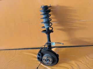 bontott TOYOTA YARIS Bal Gólyaláb Csonkállvánnyal