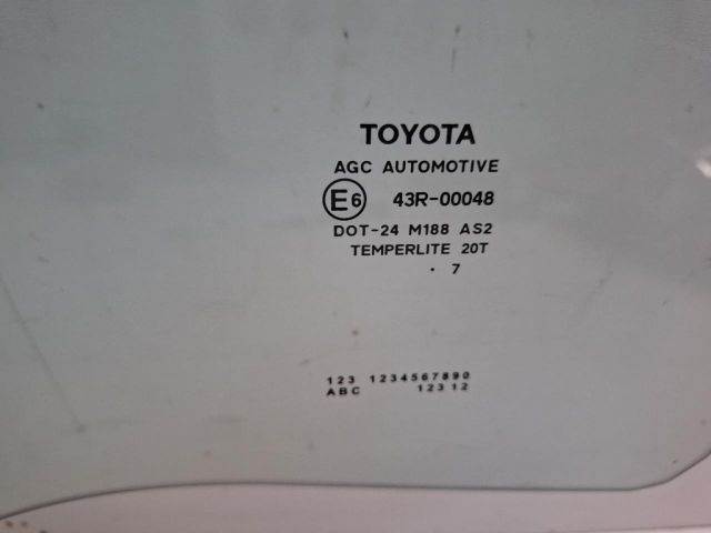 bontott TOYOTA YARIS Bal hátsó Ablak